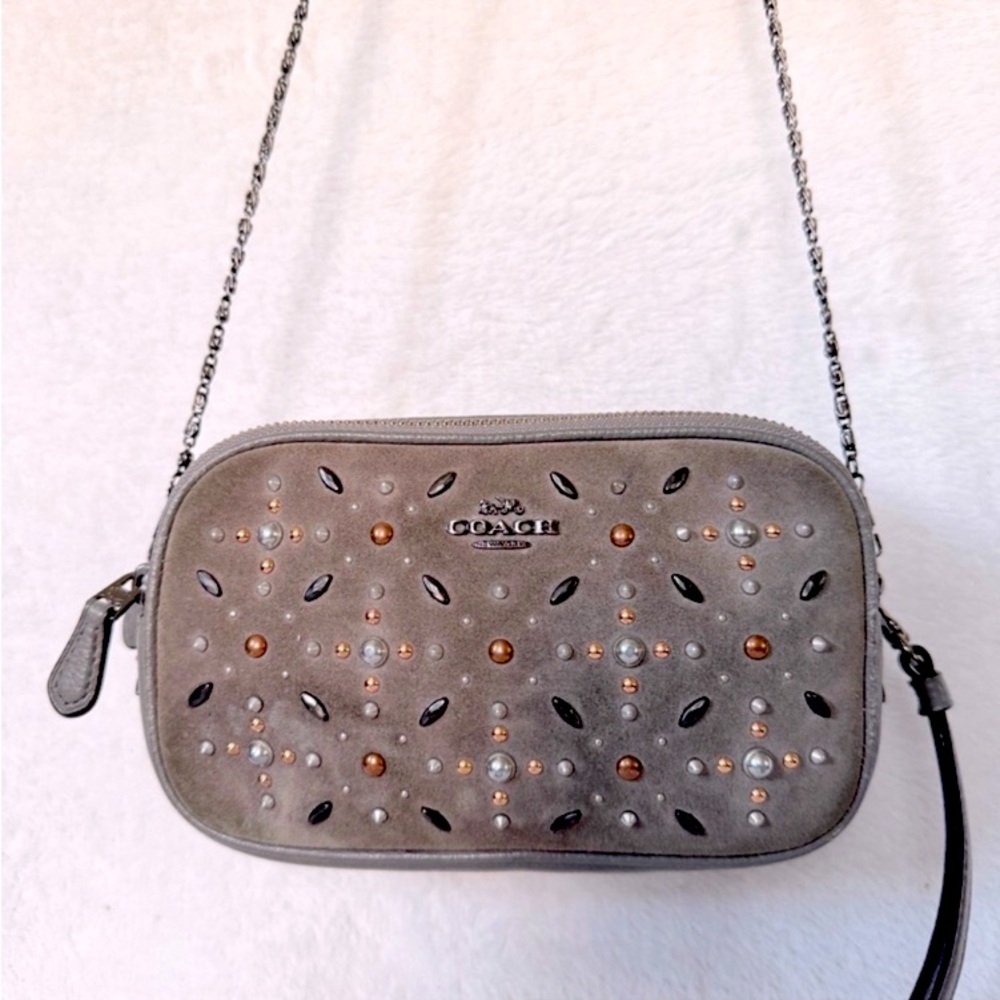Coach RARE Coach Praire Rivet Double Zip Crossbody Clutch w Studs/dustbag